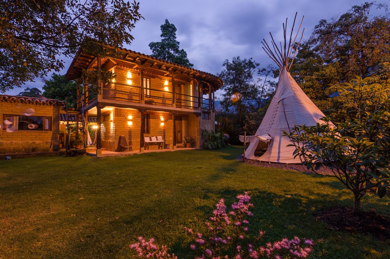 Hostal Casa Del Arte Robles Exteriér fotografie